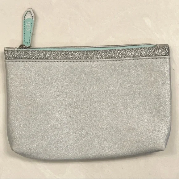 Makeup Lot Ipsy Birchbox Samples High End Cargo Benefit Briogeo NYX DLS Bag - Picture 14 of 15